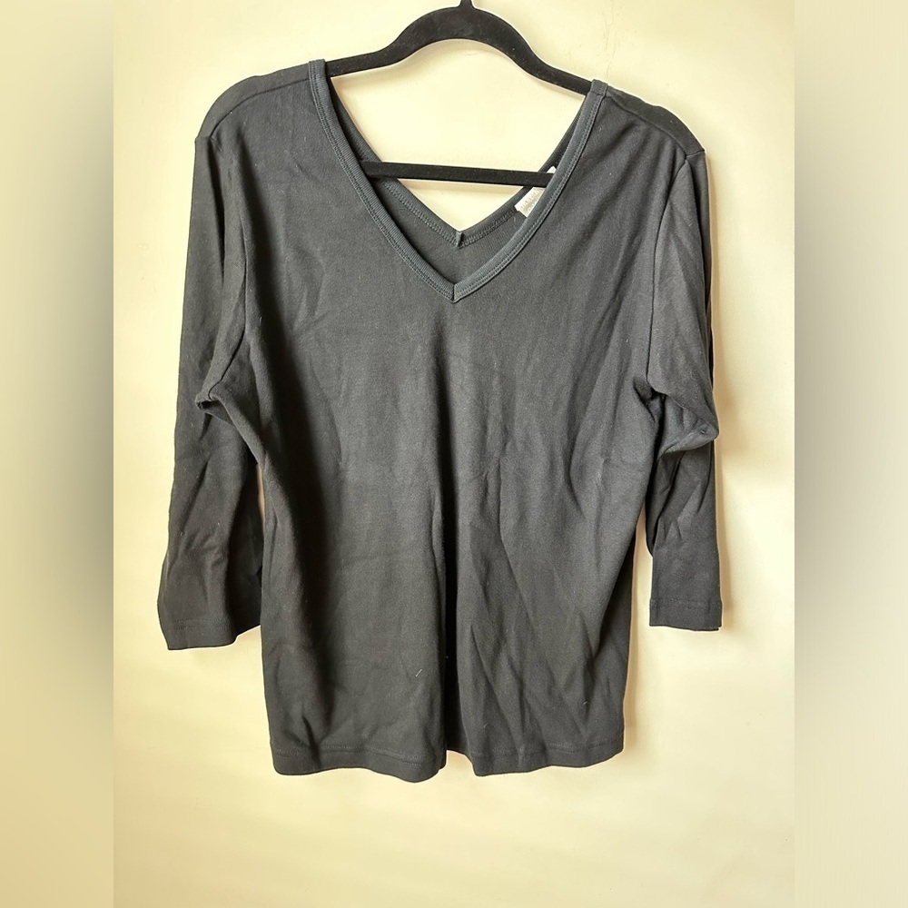Colwater Creek Double V 3/4 Sleeve Knit Women’s Black Solid Shirt Top Blouse